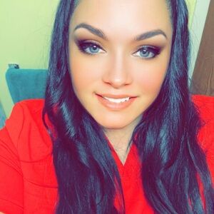 Meet your Posher, Cathye